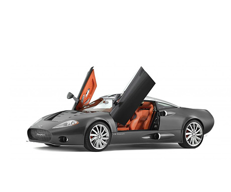 The Spyker Aileron has a midengined configuration with aluminium space